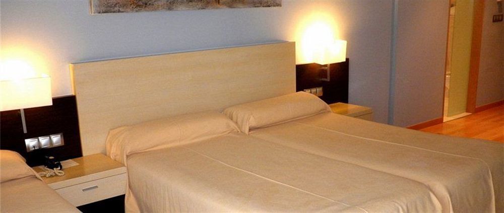 Hotel Vila De Muro مورو دي ألكوي المظهر الخارجي الصورة
